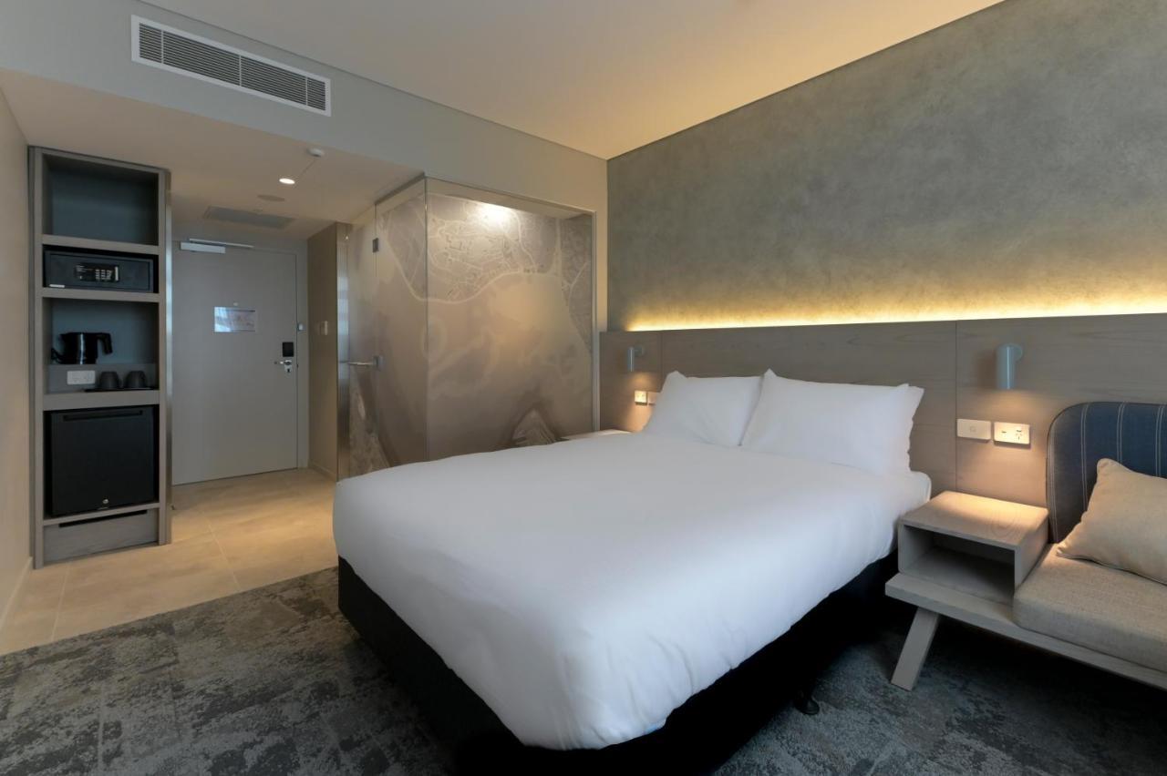 Holiday Inn Express & Suites Sunshine Coast By Ihg Maroochydore Exterior foto