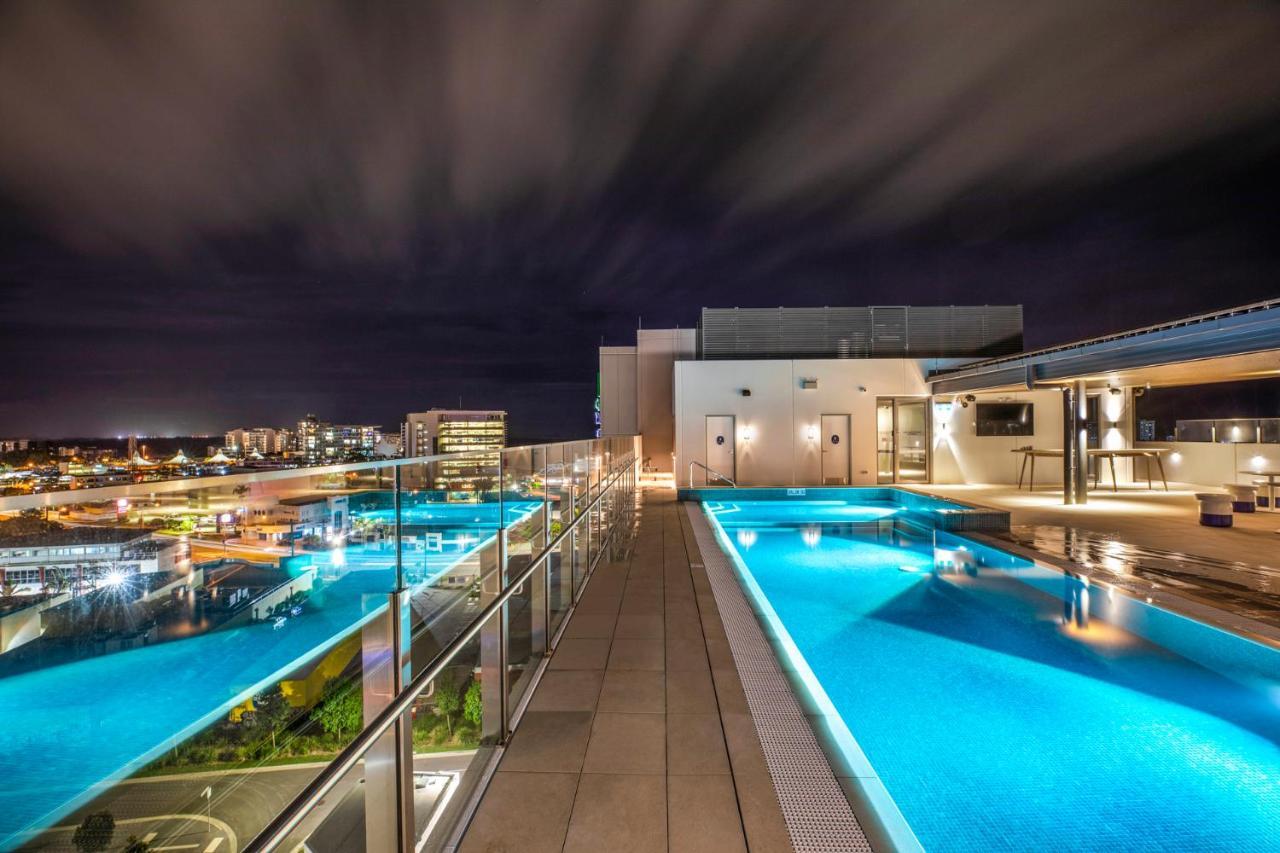 Holiday Inn Express & Suites Sunshine Coast By Ihg Maroochydore Exterior foto